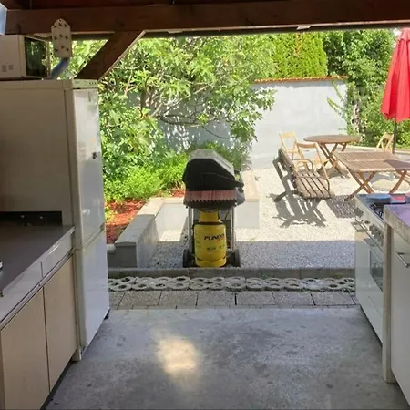 Huge BBQ Garden, Spacious Flat, AC, Free Parking 1 Laibach Exterior foto